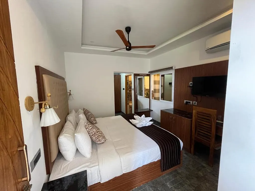 S'Cliffblack Beach Resort Varkala